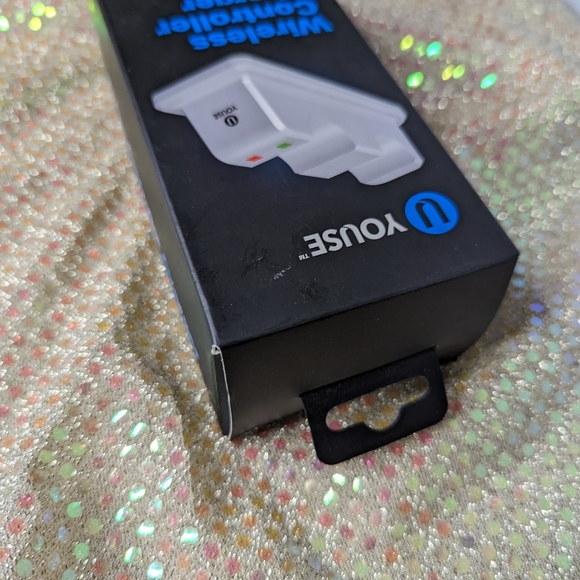 Charger dock for ps 5 wireless controllers - Picture 5 of 7